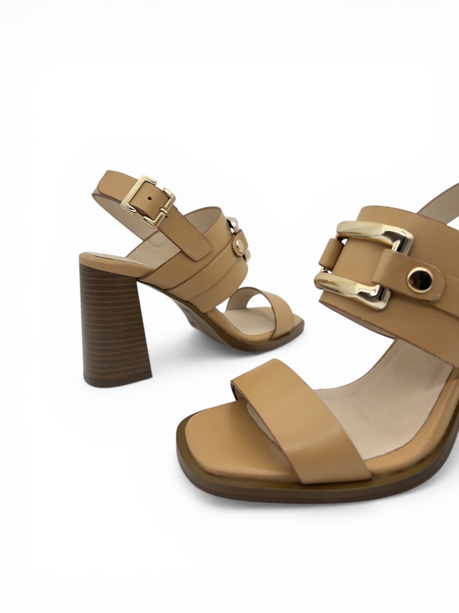 Nude Hakiki Deri Metal Tokalı Modern Edgy Tasarım Yüksek Topuklu Kadın Sandalet (012351-U)