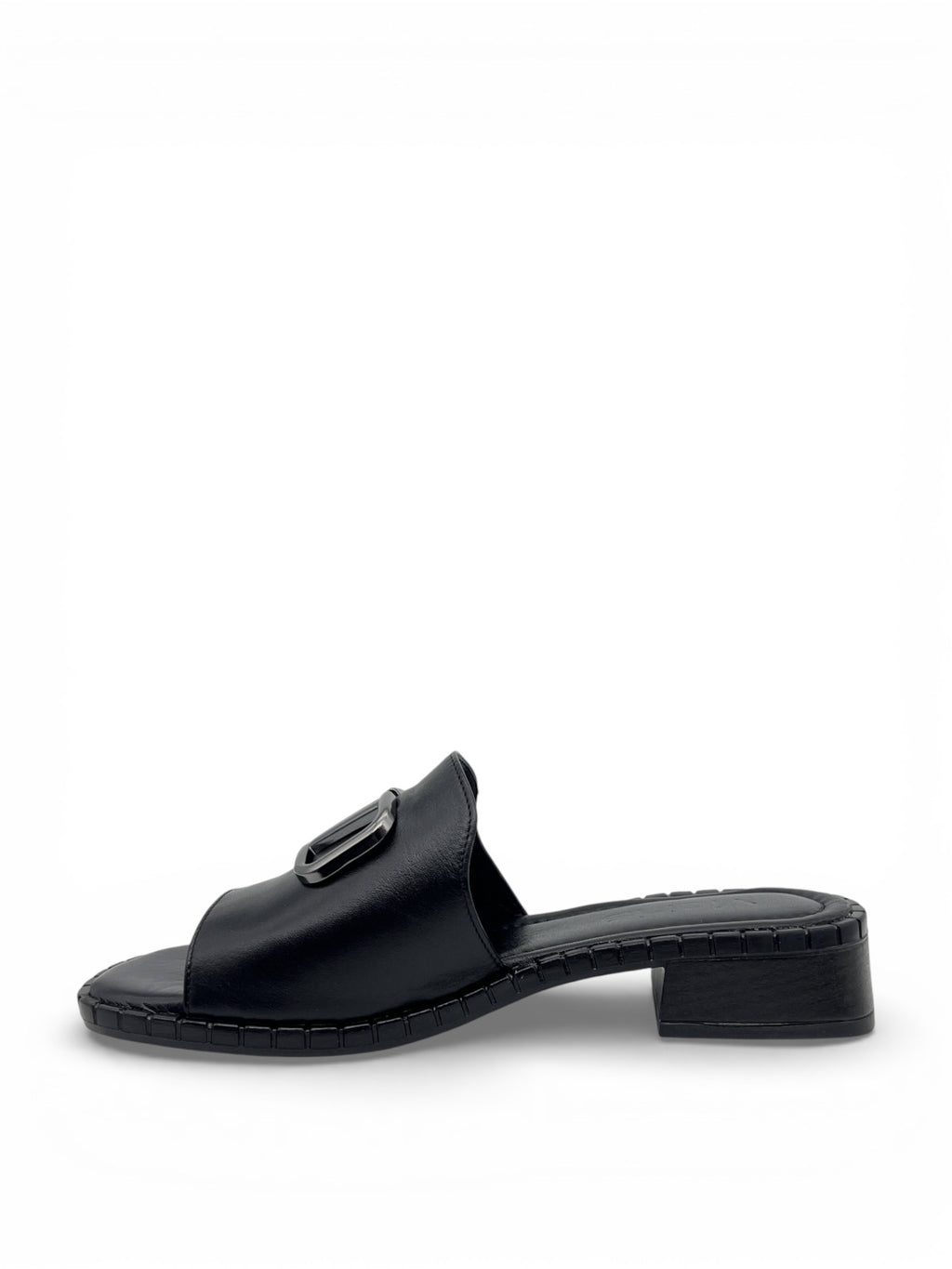 Siyah Hakiki Deri V Toka Detaylı Günlük Kadın Terlik (05401)