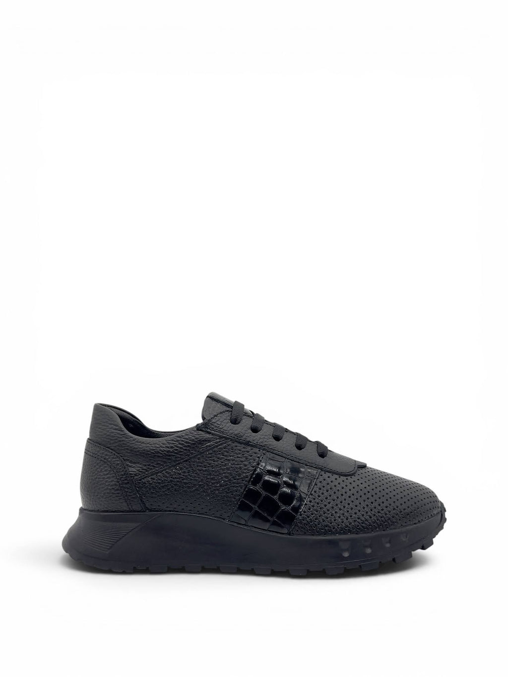 Siyah Hakiki Deri Kroko Detaylı Zımbalı Kadın Sneaker (255011)